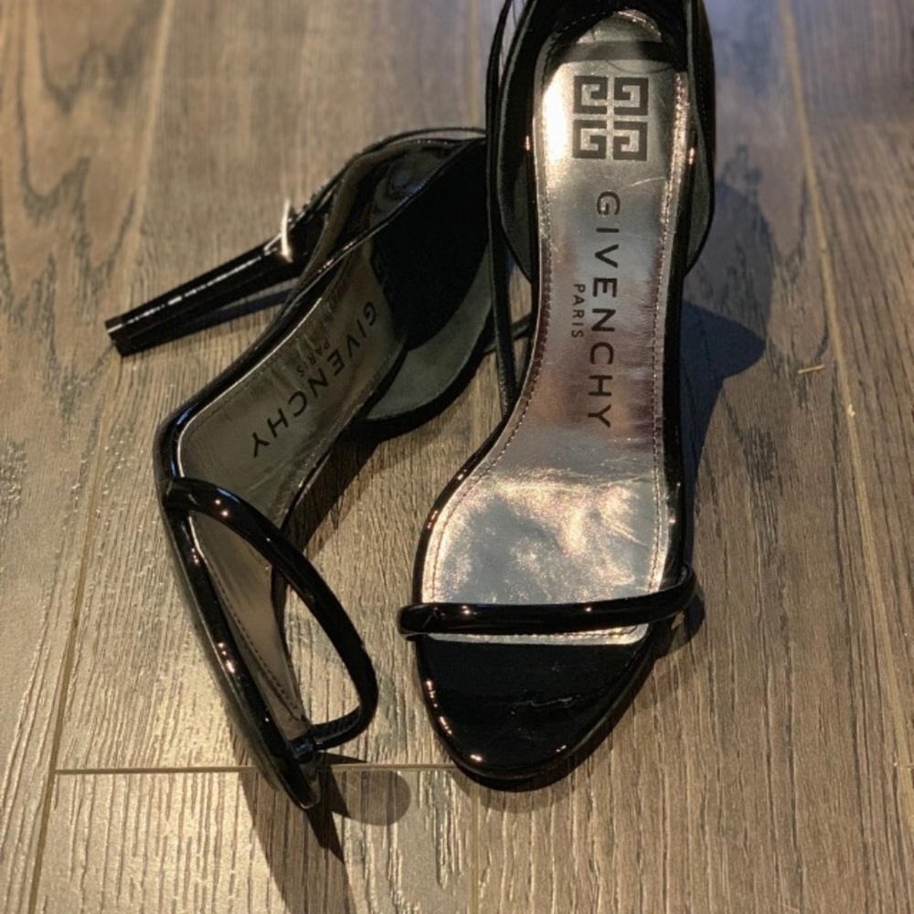 EUC Givenchy Paris barely there sandals 40